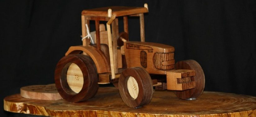 Junior Certificate Woodwork Projects 2018 – Hazelwood College